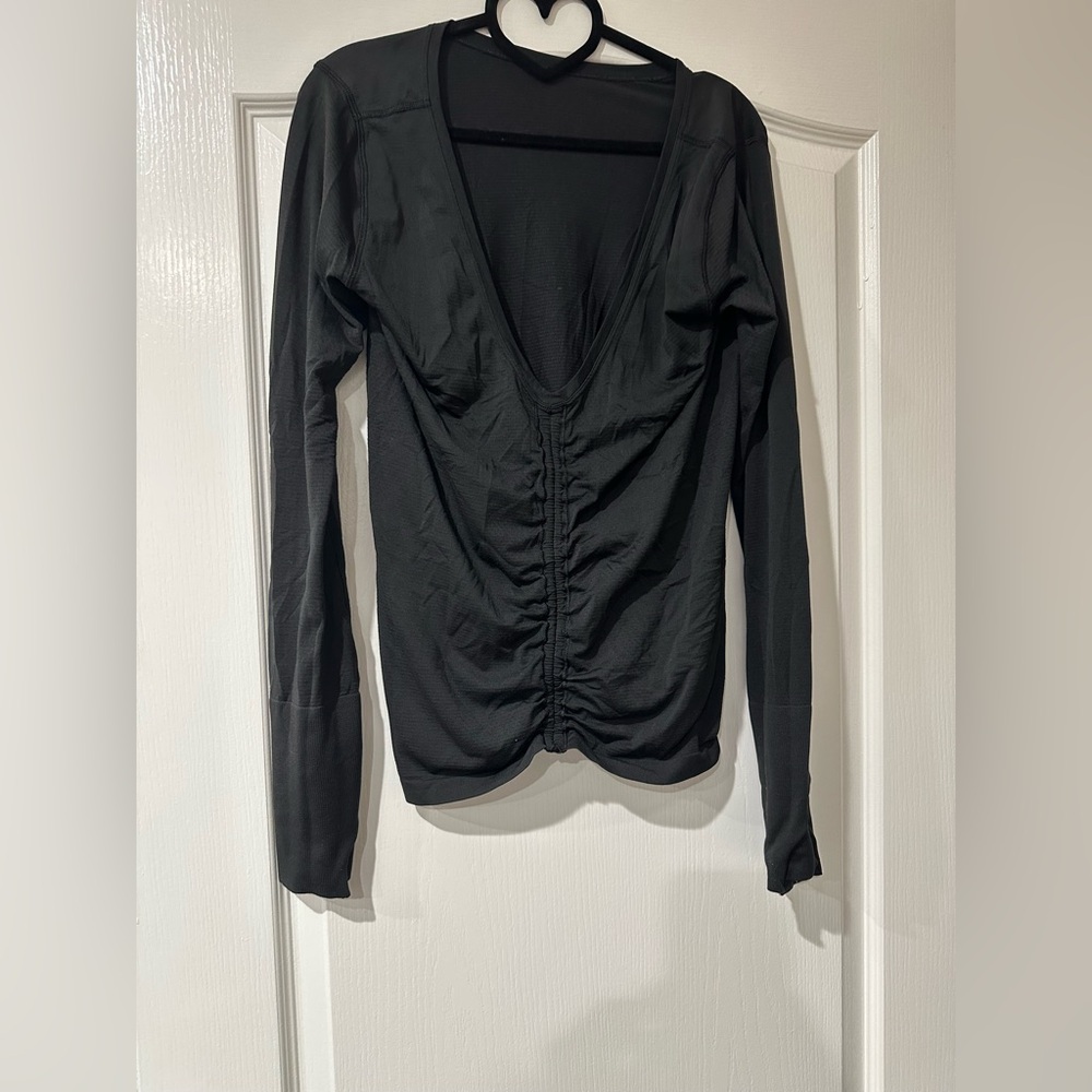 lululemon athletica Black Ruched Long Sleeve Top